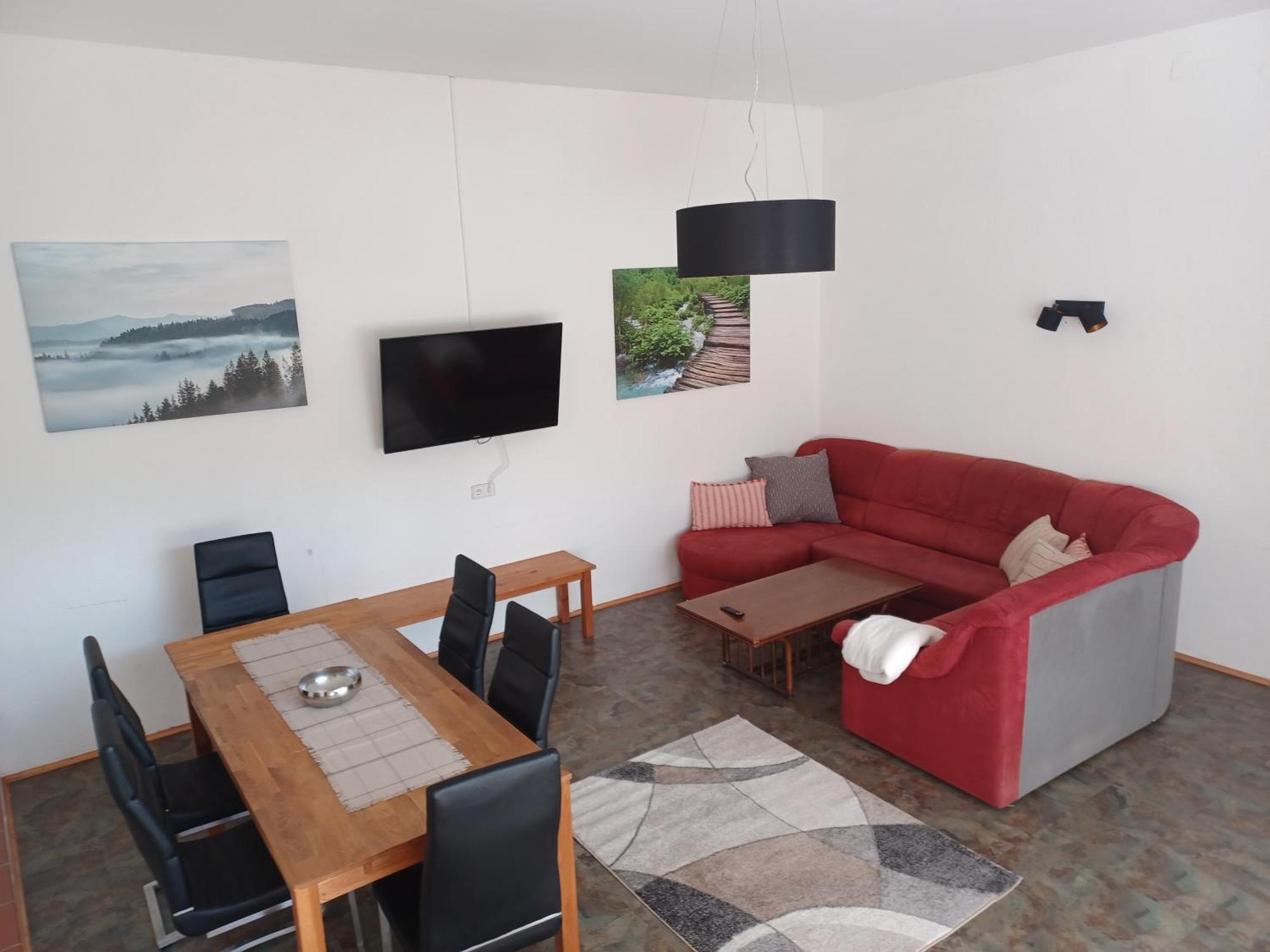 Ferienwohnungen Und Appartements Im Idyllischen Vierkanthof, Gruppenurlaube Loipersdorf bei Fuerstenfeld Exterior photo